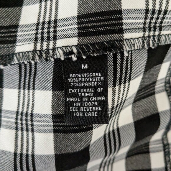 RUE21 Black/White Plaid Stretchy Mid-Length Blazer Jacket; Size M - Picture 4 of 5